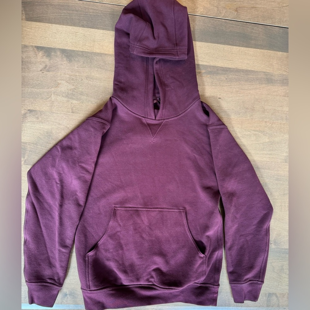 Lululemon Athletica Burgundy Pullover Hoodie with Front Pocket women’s size 4